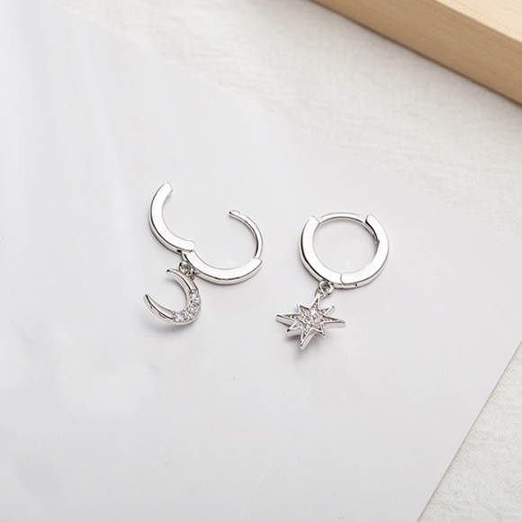 Asymmetric silver earrings Moon and Star S925 - Picture 4 of 7